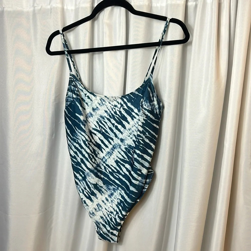 H&M One Piece Tye Dye Bathing Suit Size M Swimwear Summer